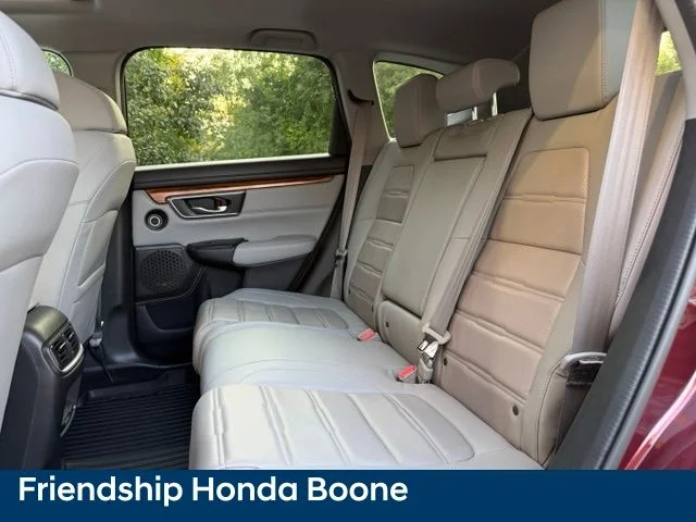 Used 2018 Red Honda Touring image 40