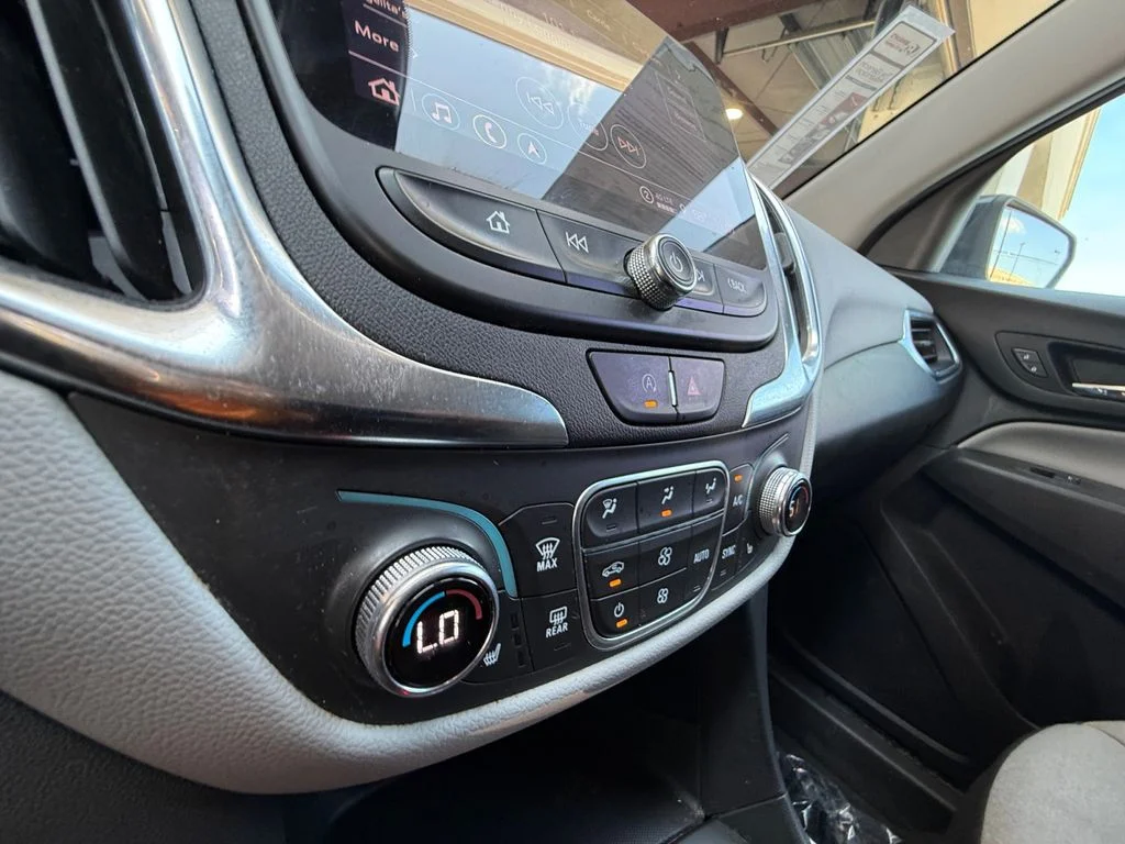 Used 2022 Gray Chevrolet LT image 23