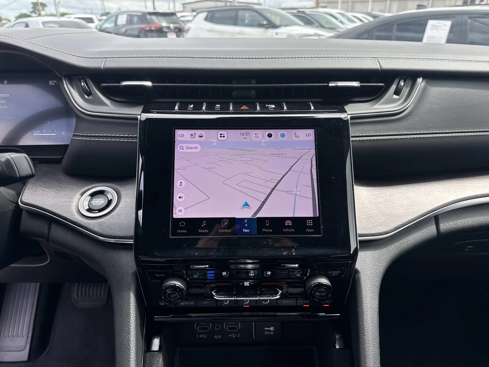 Used 2022 Silver Zynith Jeep Overland image 25
