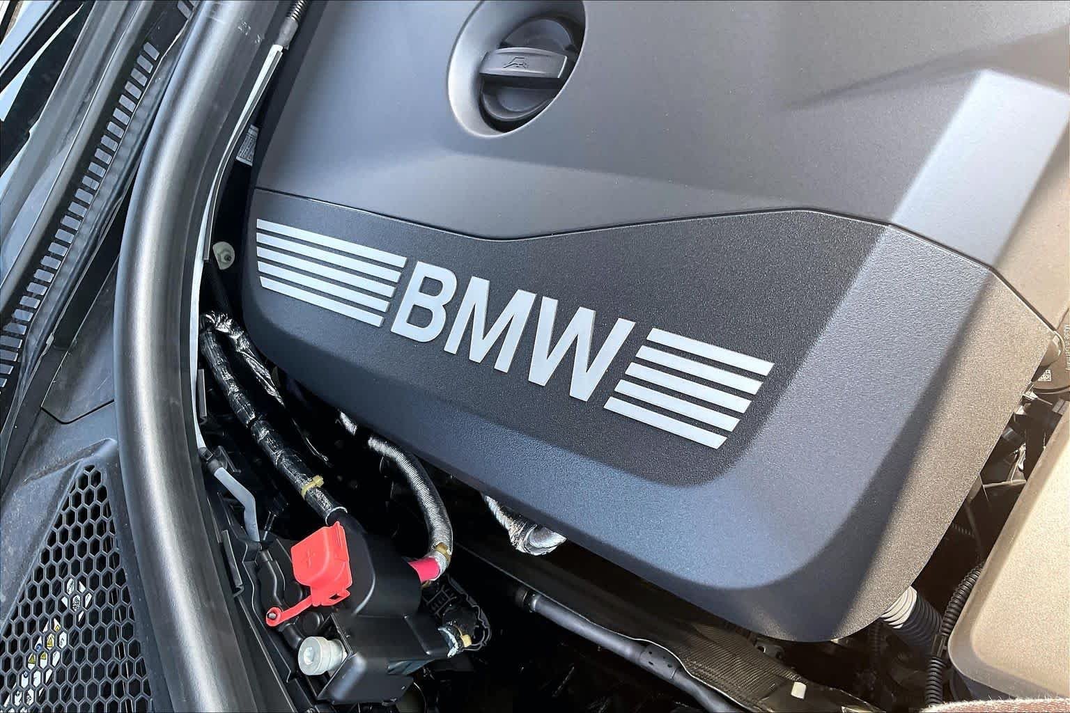 Used 2026 Black Sapphire Metallic BMW 330i NA xDrive image 17