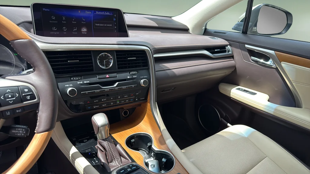 Used 2018 Beige Lexus 350 image 24