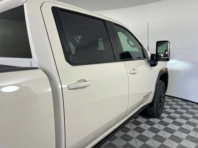 2026 GMC Sierra 2500HD AT4 - Photo 9