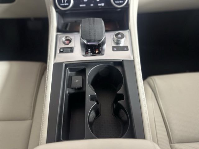 2026 Jaguar F-Pace R-Dynamic S - Photo 28
