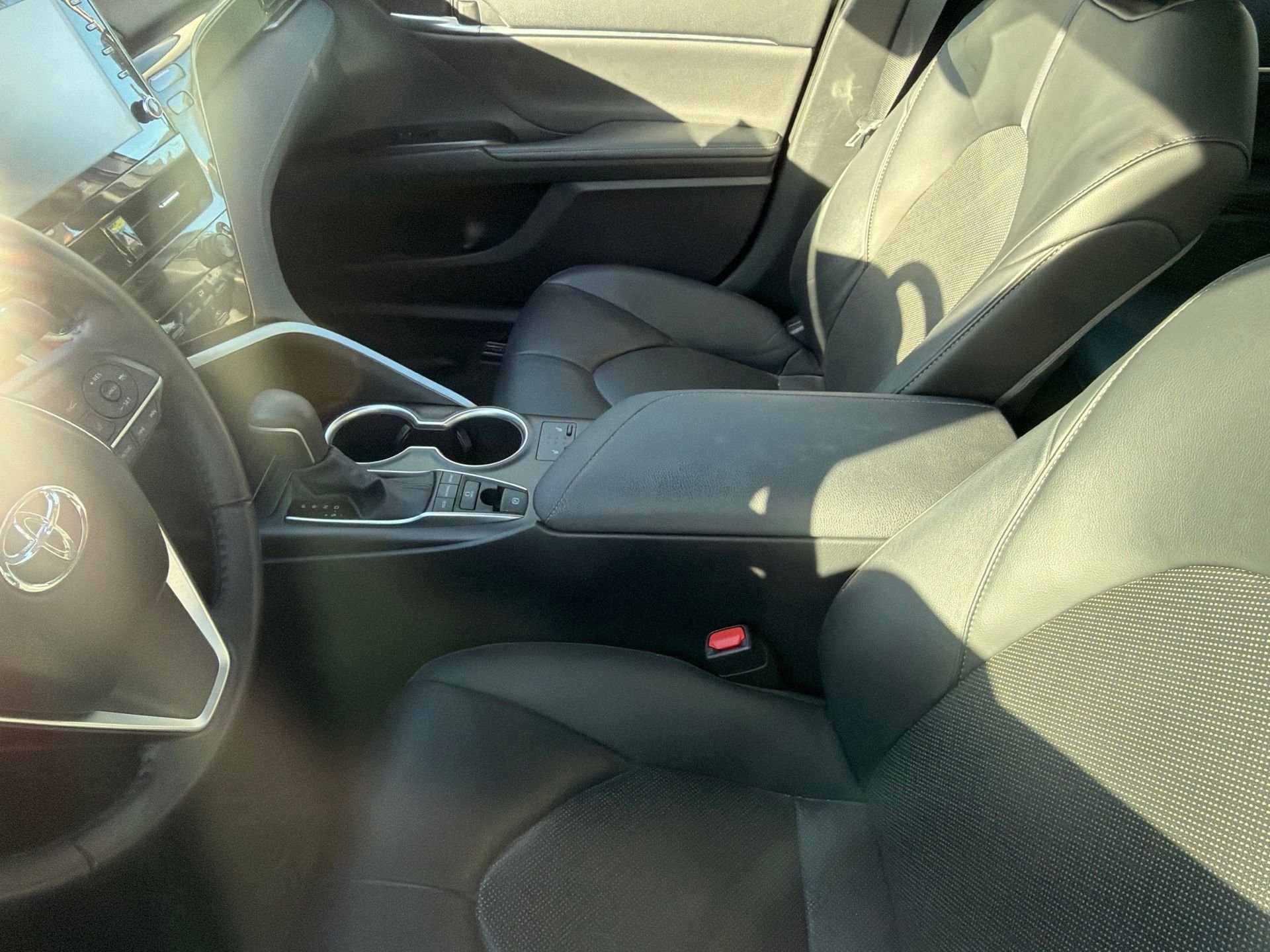 Used 2024 Gray Toyota XLE image 9