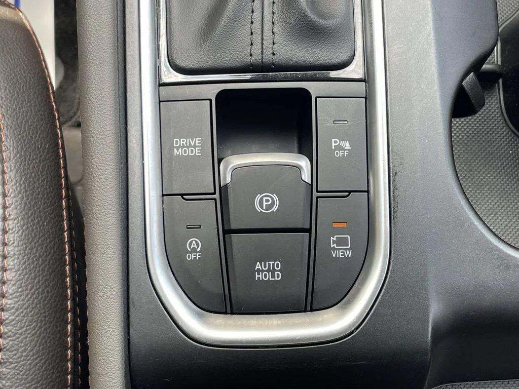 Used 2020 Blue Hyundai Limited image 32