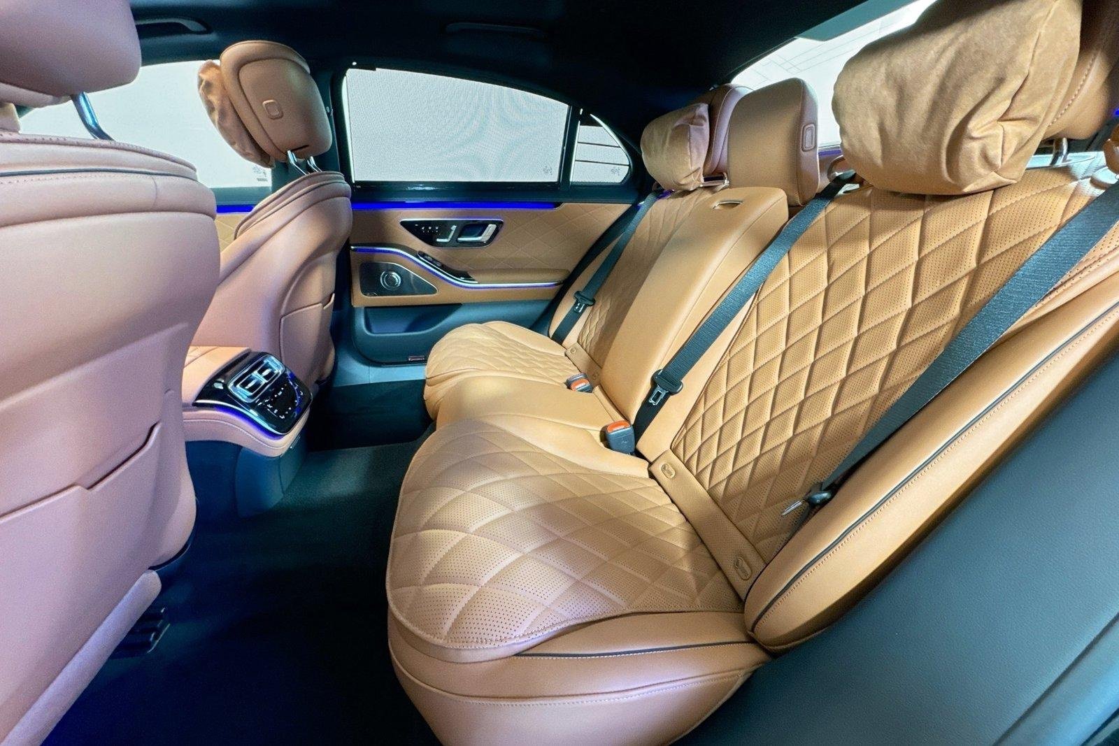 New 2026 Obsidian Black Metallic Mercedes-Benz S 580 image 21