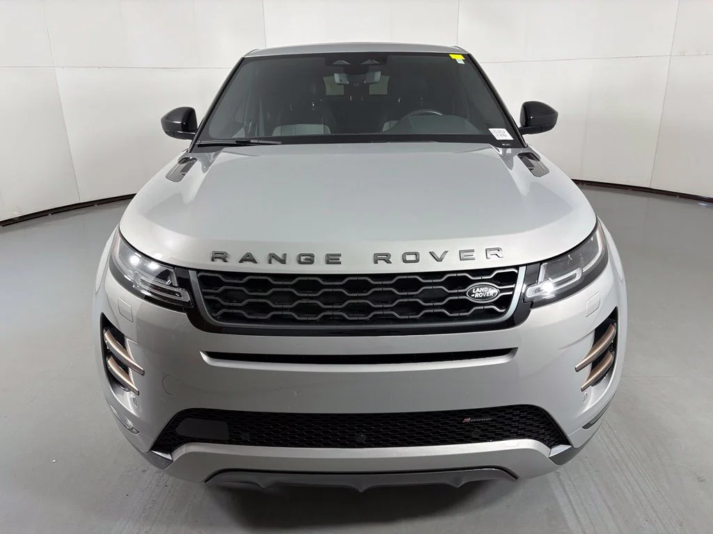 Used 2022 Silver Land Rover Dynamic image 3