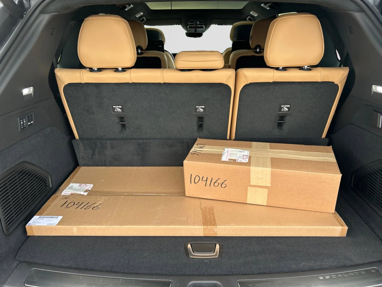 New 2026 Luna Metallic Cadillac Premium Sport AWD image 10