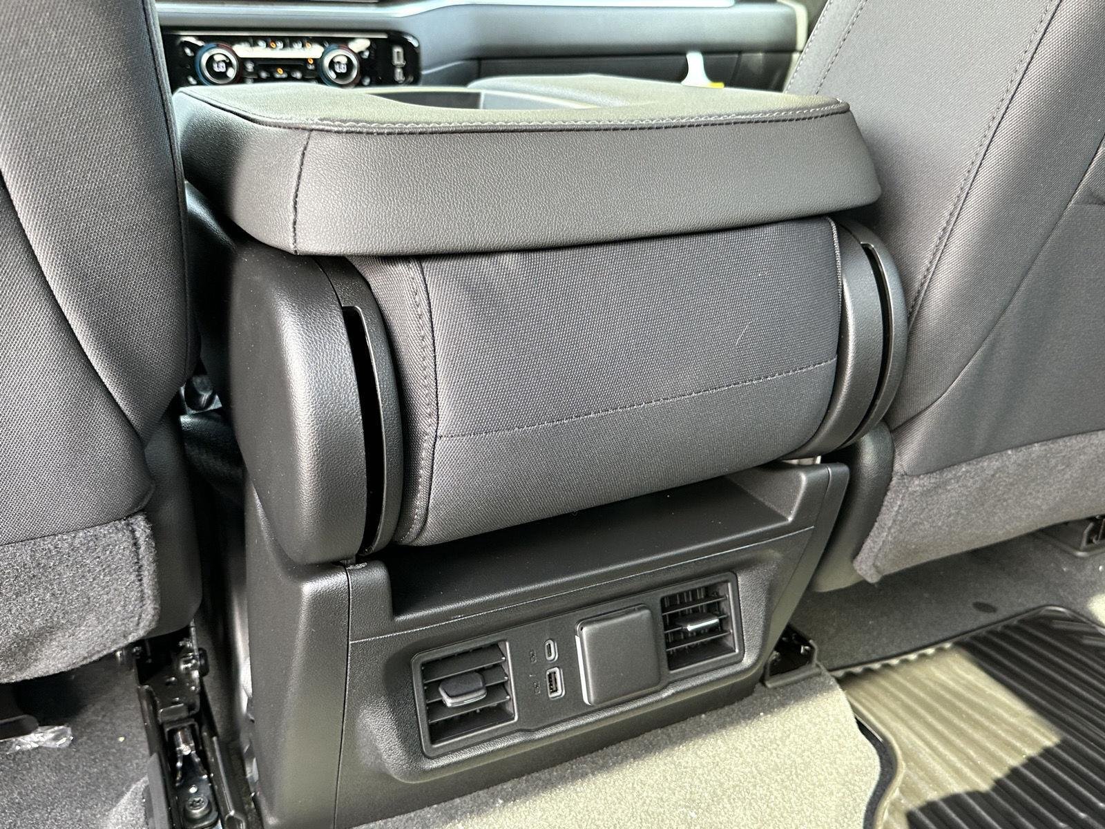 2026 Chevrolet Silverado 3500 HD LT - Photo 23