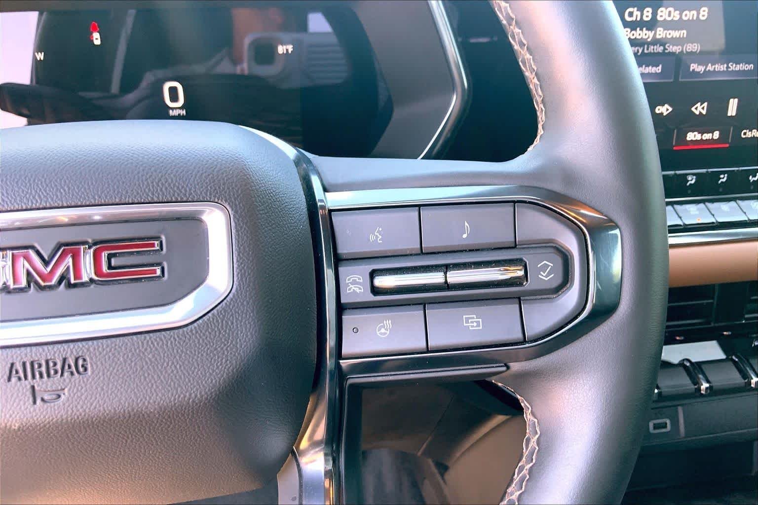 Used 2023 Sterling Metallic GMC 4WD AT4 image 25