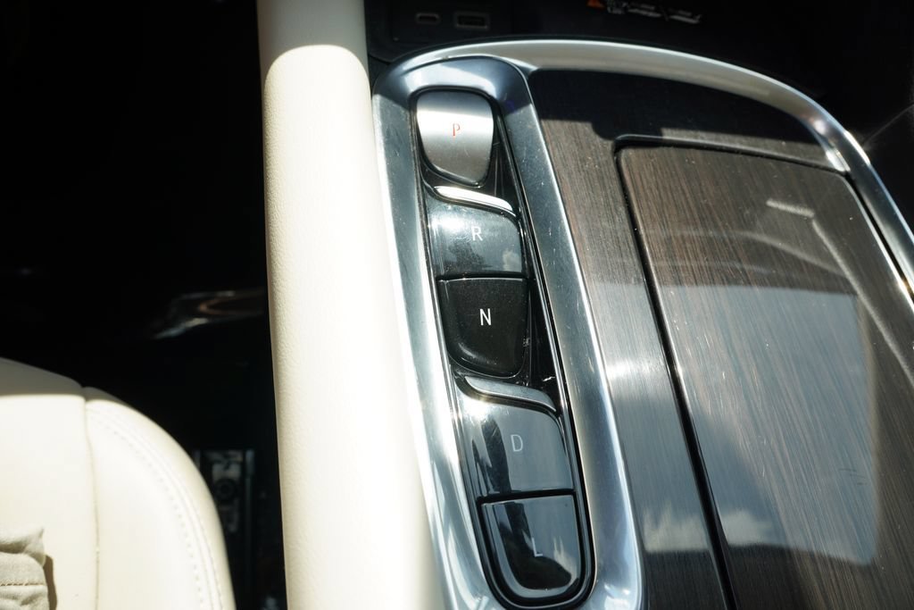 2024 Buick Enclave Essence - Photo 32