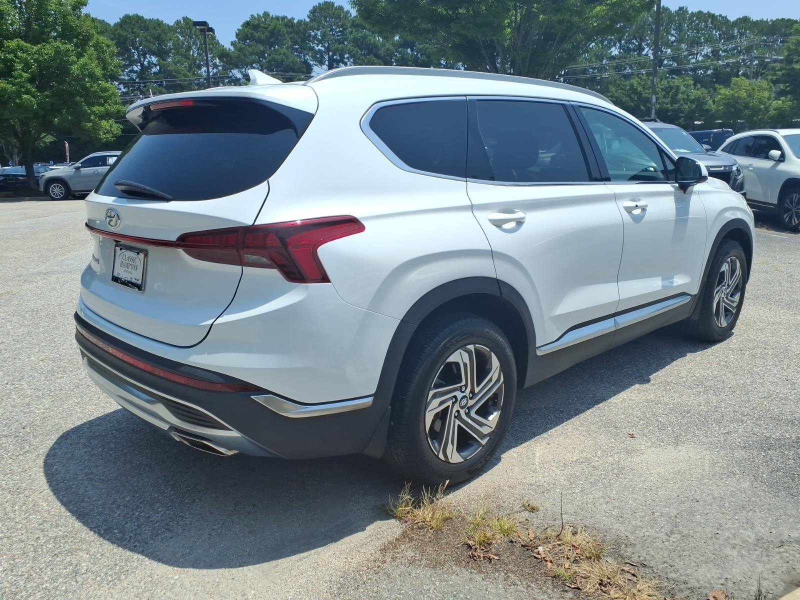 Used 2022 Quartz White Hyundai SEL image 6
