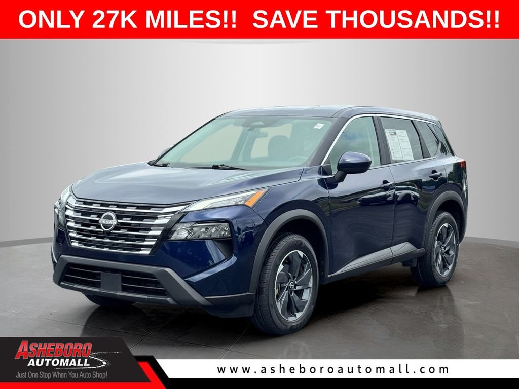 2025 Nissan Rogue SV FWD's photo