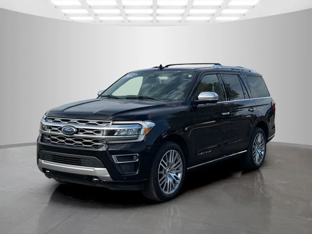 Certified Used 2022 Black Ford Platinum image 3