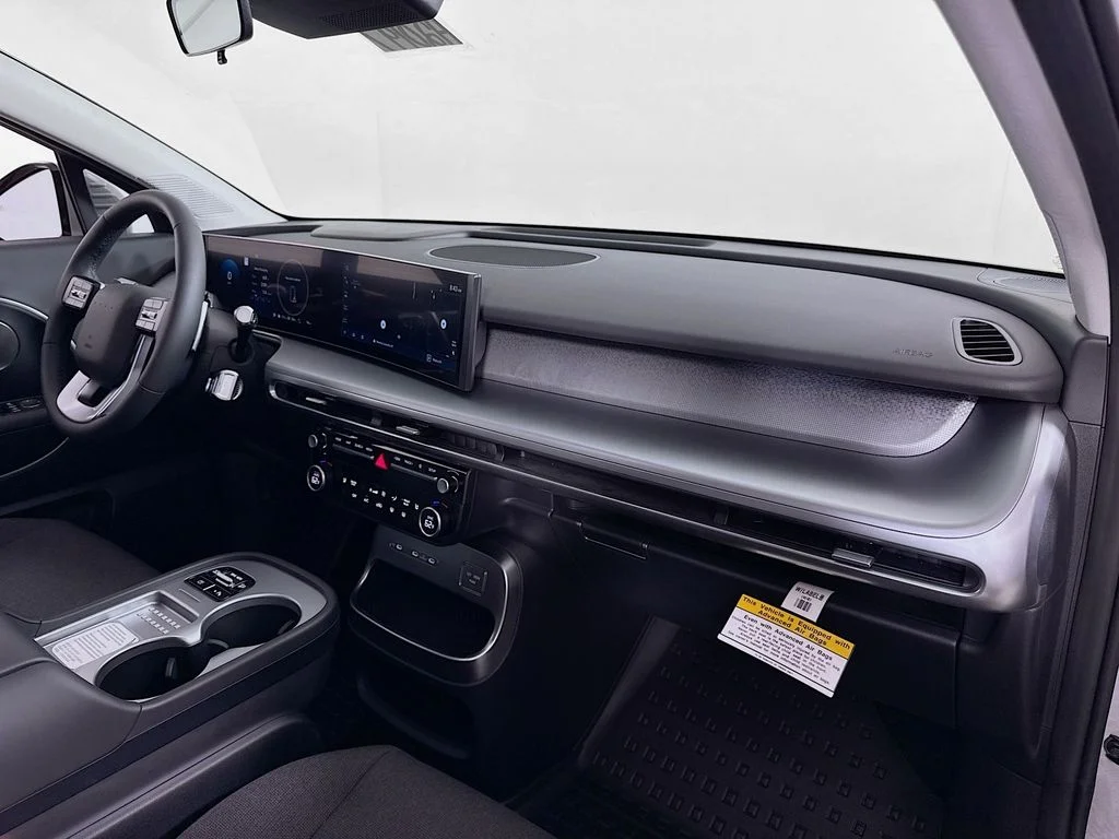 2026 Hyundai IONIQ 9 S - Photo 31