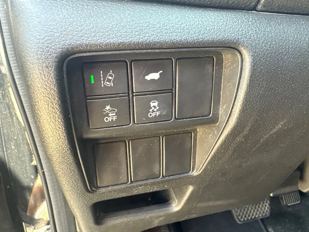 Used 2020 Black Honda EX-L image 15