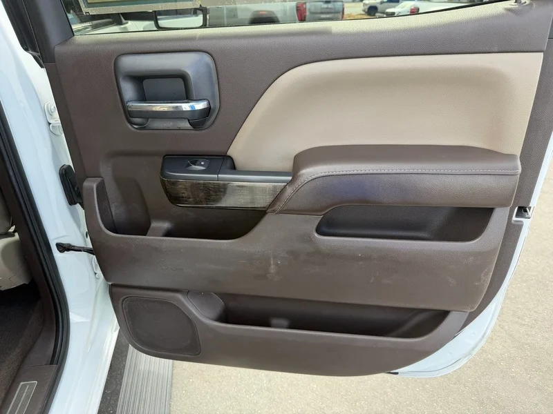 Used 2016 SUMMIT WHITE GMC Denali image 23