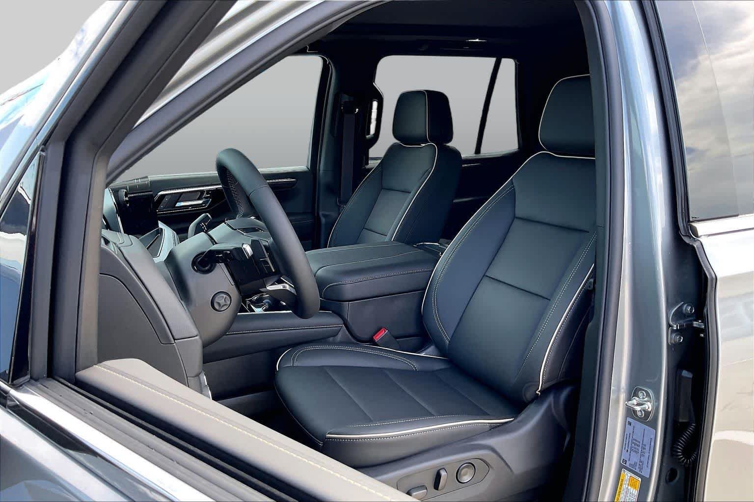 New 2026 Sterling Gray Metallic Chevrolet Premier image 10