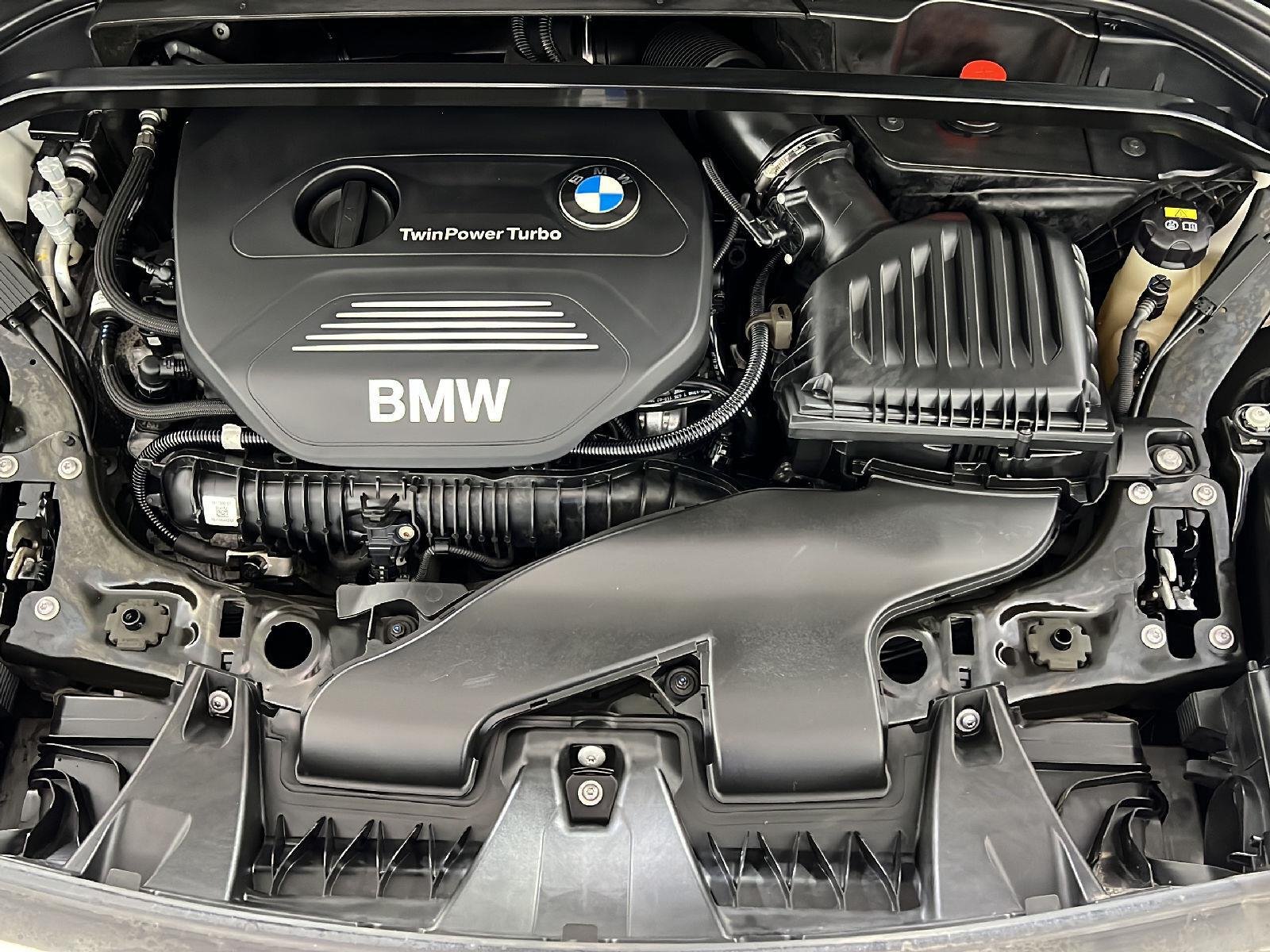 Used 2019 Alpine White BMW xDrive28i image 24
