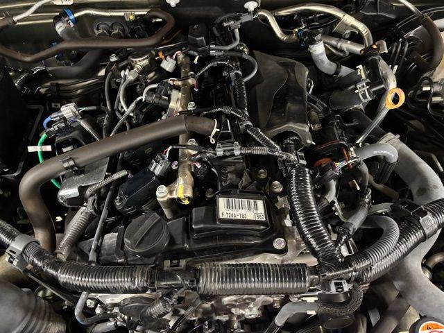 Used 2024 OXIDE BRONZE ME. Toyota  image 24