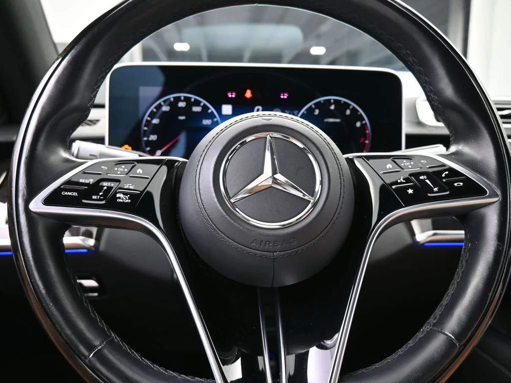 Used 2021 Obsidian Black/designo Diamon White Mercedes-Benz S 580 image 33