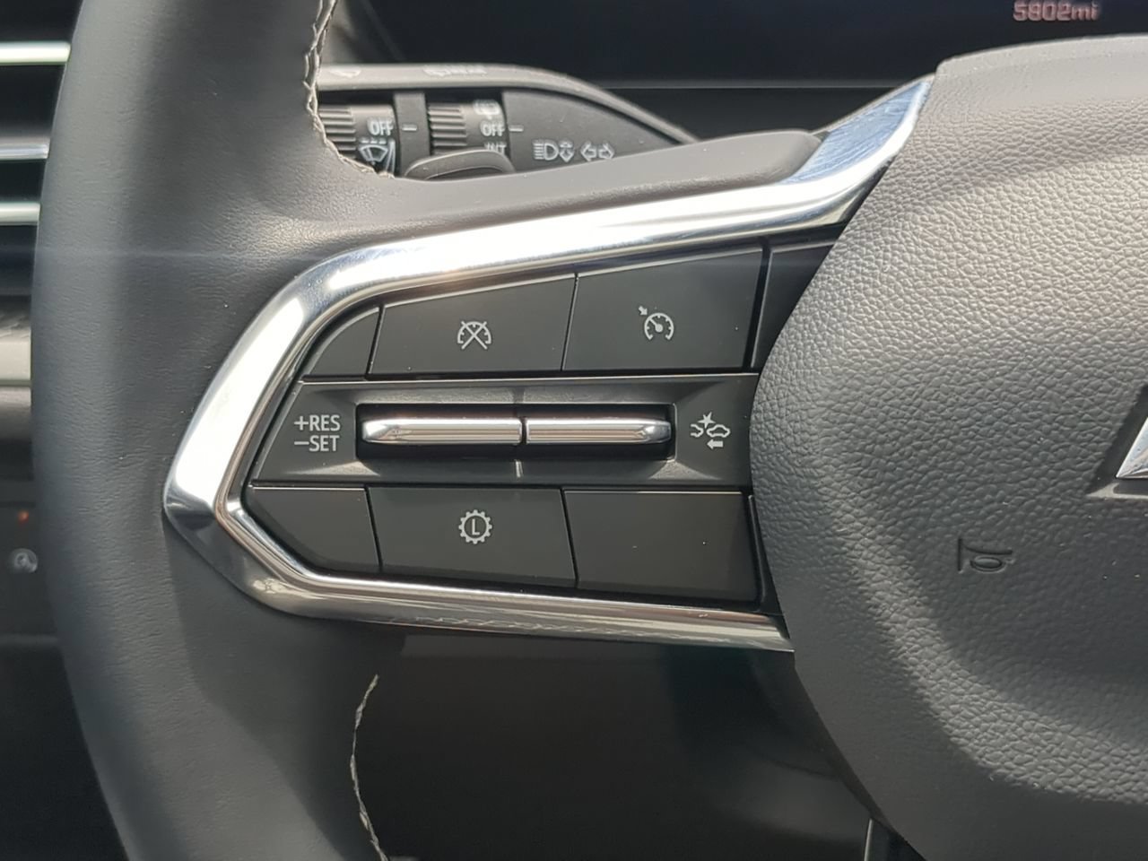 Used 2026 Radiant Red Tintcoat Chevrolet LT image 25