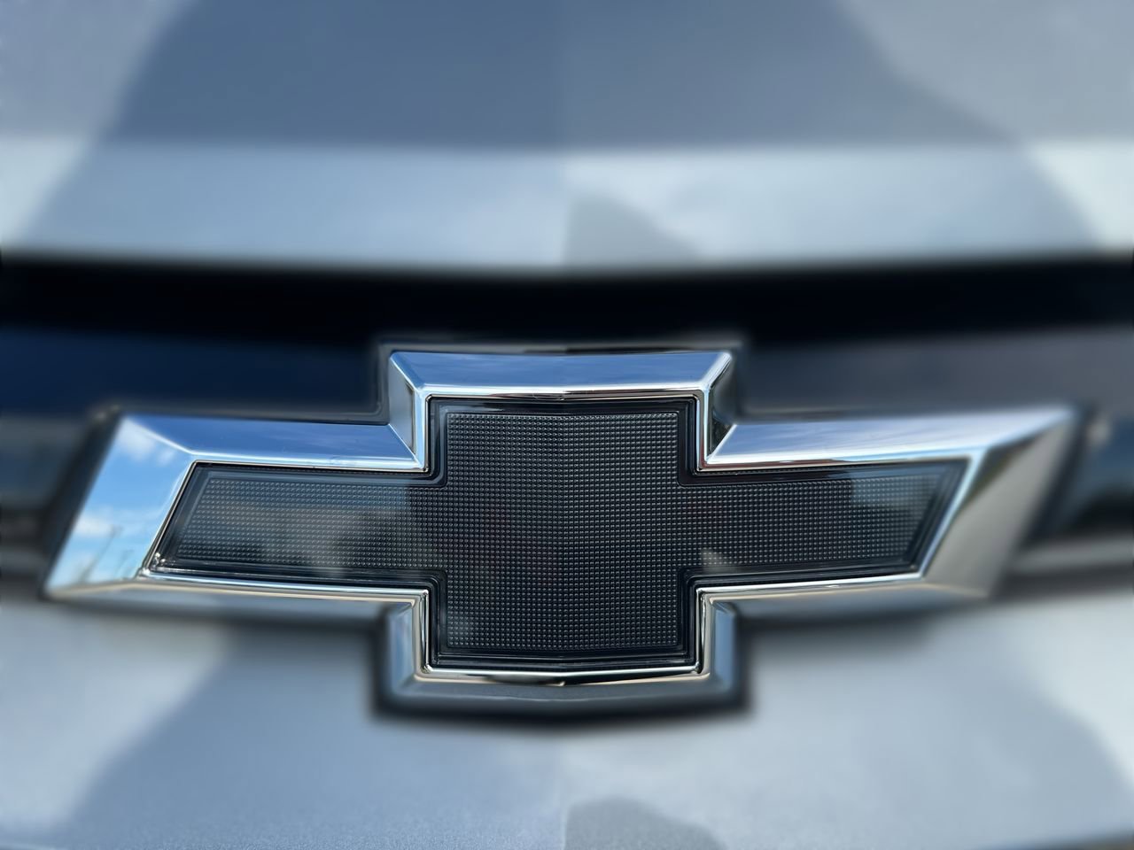 New 2026 Sterling Gray Metallic Chevrolet LT image 26