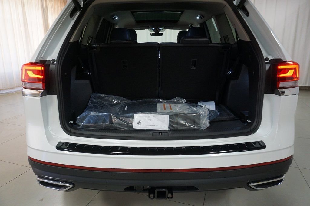 2026 Volkswagen Atlas SE w/Tech - Photo 32