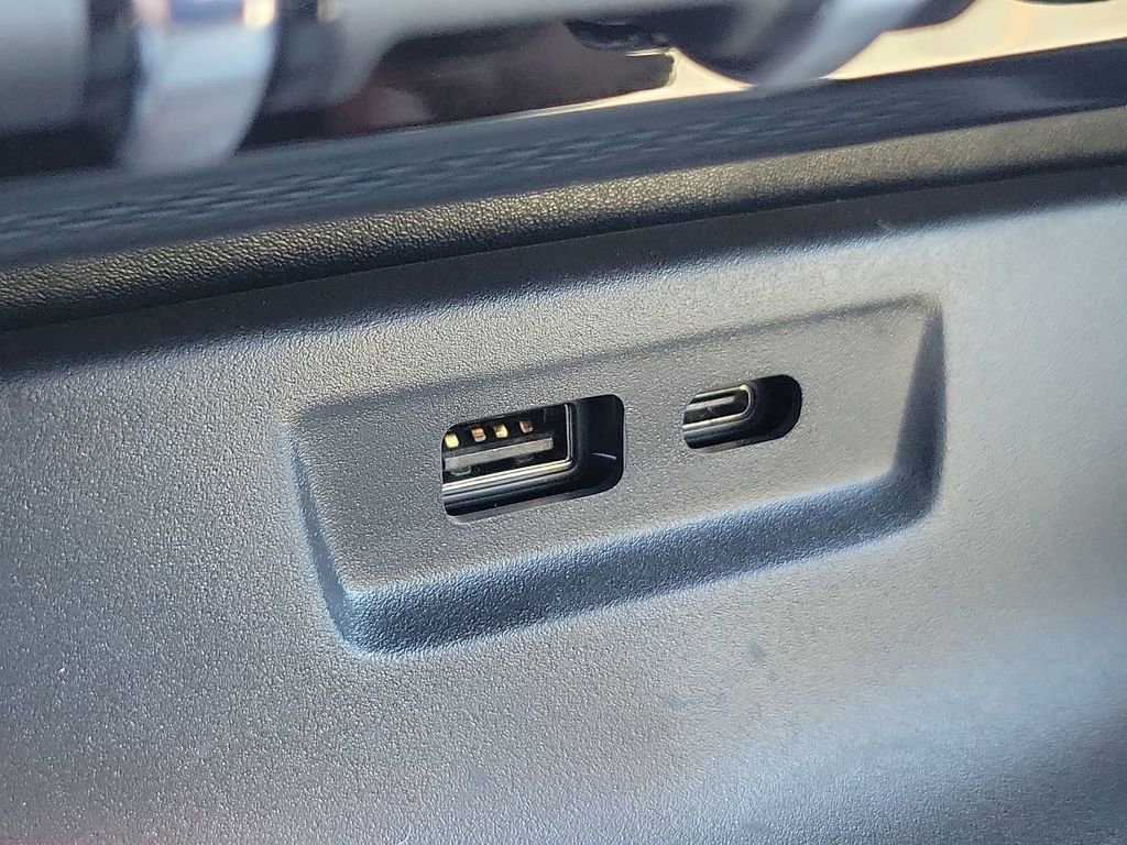 2026 GMC Terrain AT4 - Photo 33