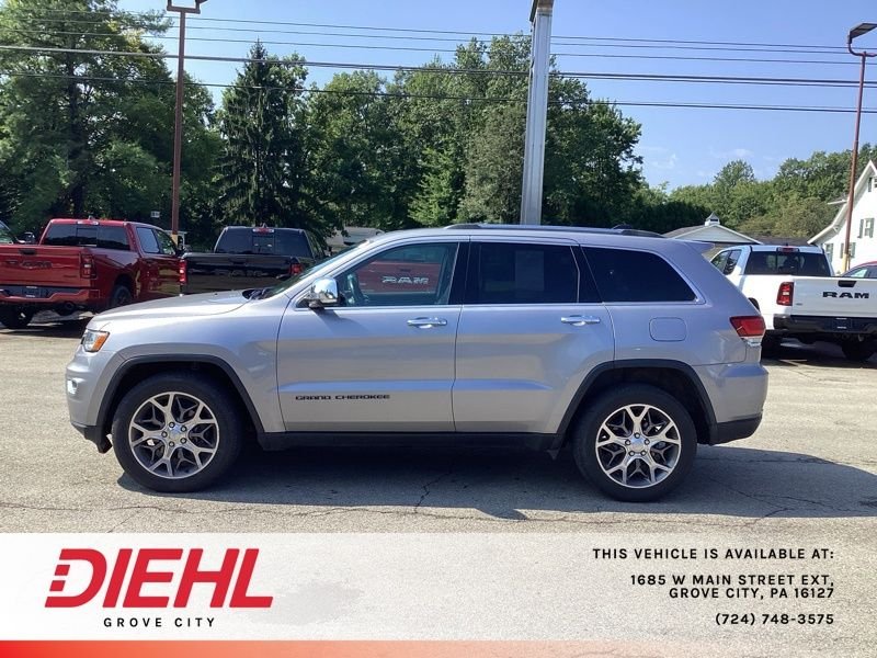 Used 2020 Silver Jeep Limited image 4