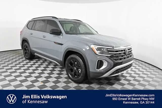 New 2026 Pure Gray Volkswagen 2.0T Peak Edition image 1