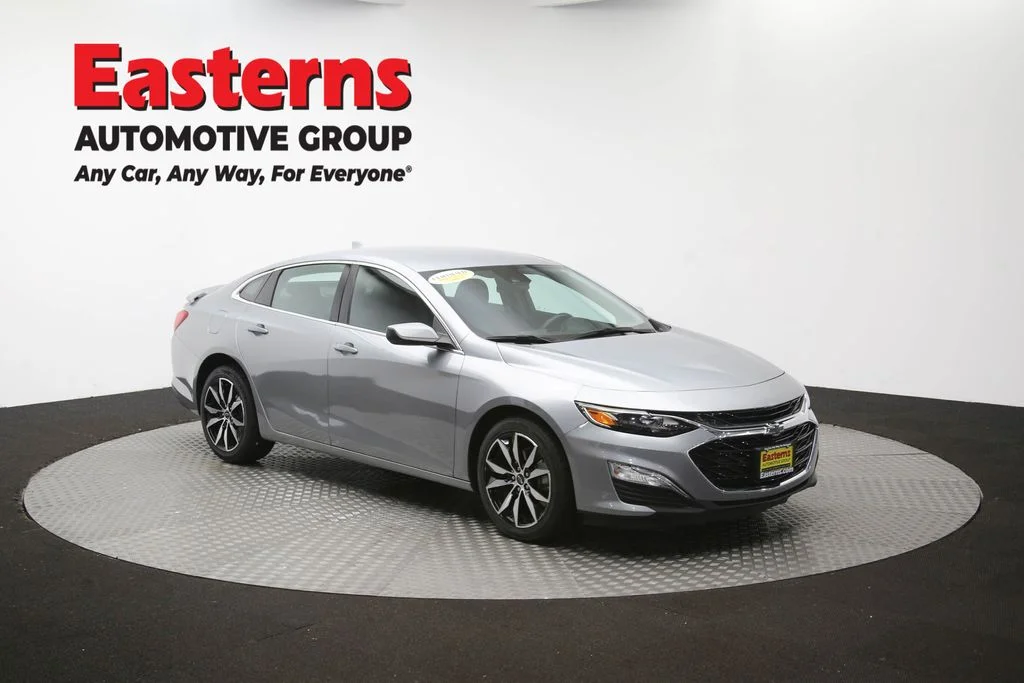 Used 2024 Gray Chevrolet RS image 47