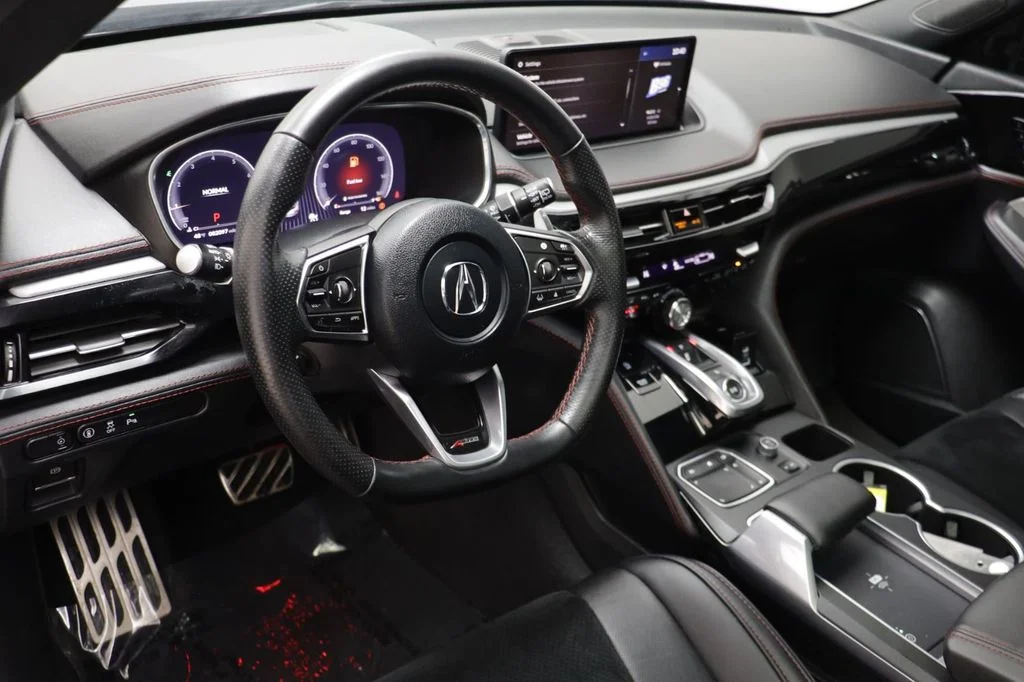 Used 2023 Liquid Carbon Metallic Acura A-Spec image 6