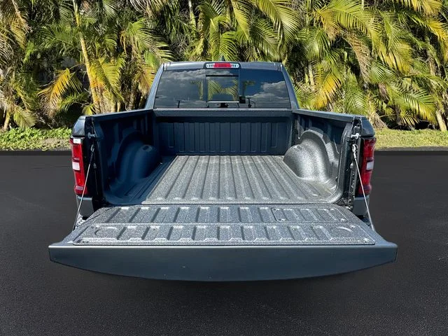 New 2026 Granite Crystal Metallic Clear-Coat Exterior Paint RAM Laramie image 6