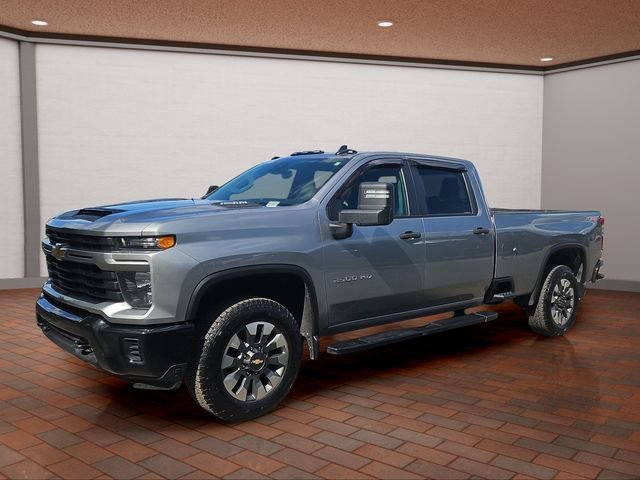 Used 2025 Sterling Gray Metallic Chevrolet Custom image 25