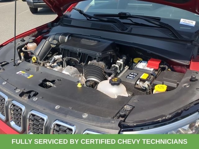 Used 2024 Red Jeep Latitude image 48