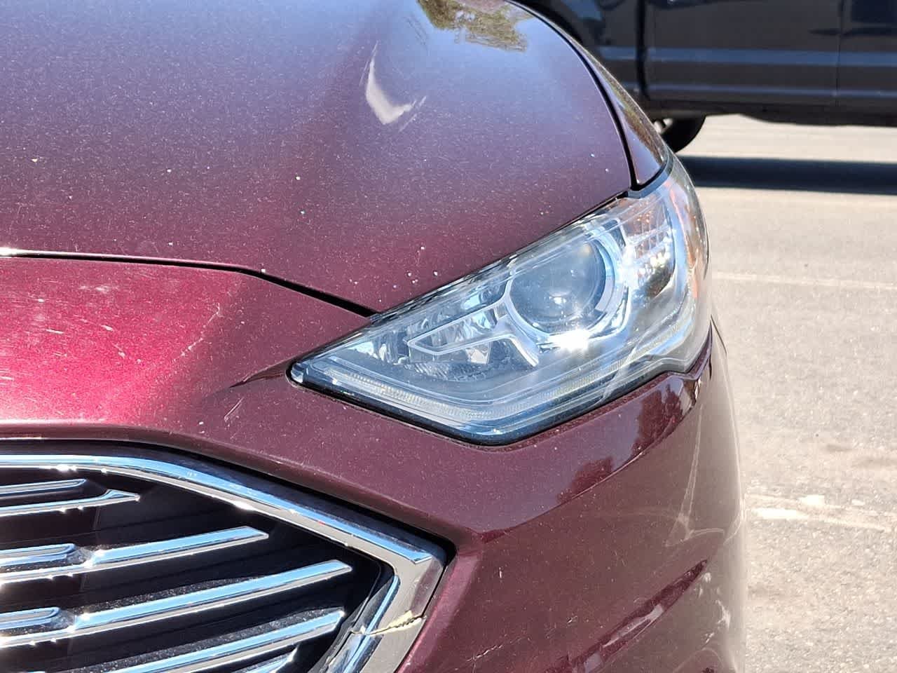 Used 2017 Burgundy Velvet Metallic Tinted Clearcoat Ford SE image 30