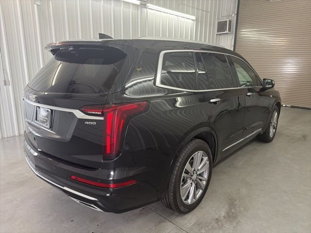 Used 2025 Stellar Black Metallic Cadillac Premium Luxury image 4
