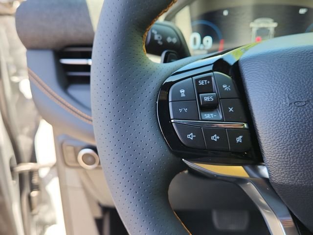 New 2026 Space White Metallic Ford Tremor® image 15