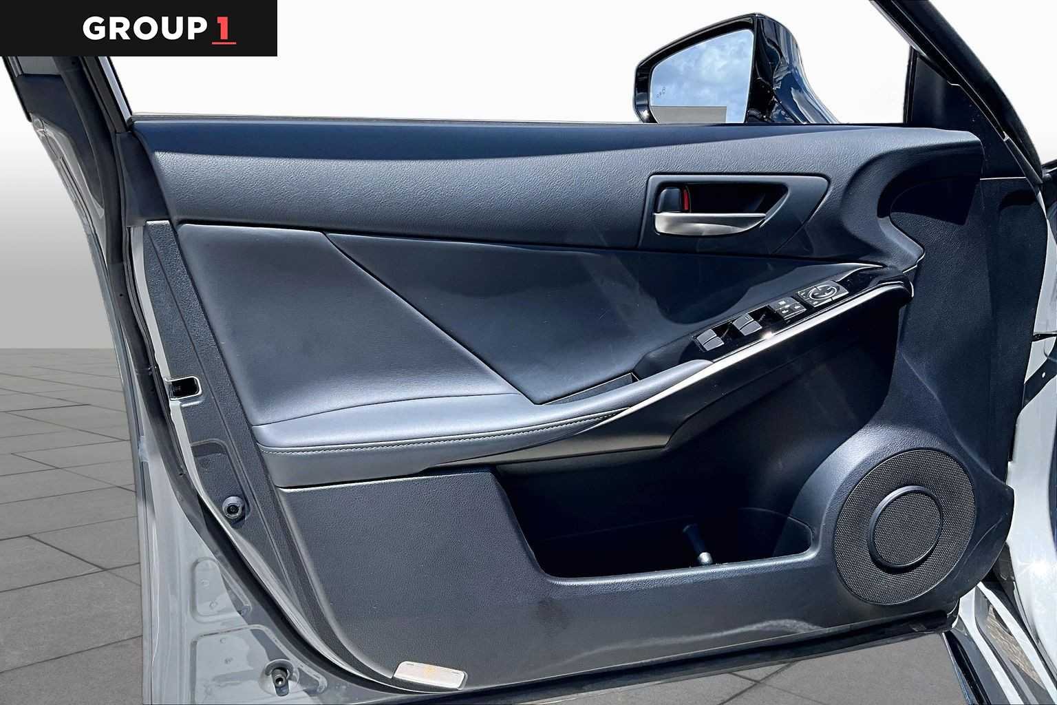 Certified Used 2025 Incognito Lexus F SPORT Design image 19