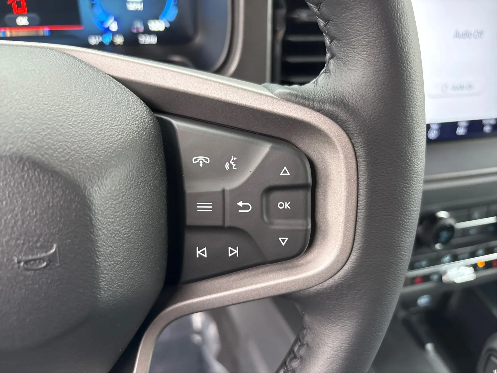 New 2025 Azure Gray Metallic Tri-Coat Ford Big Bend® image 23