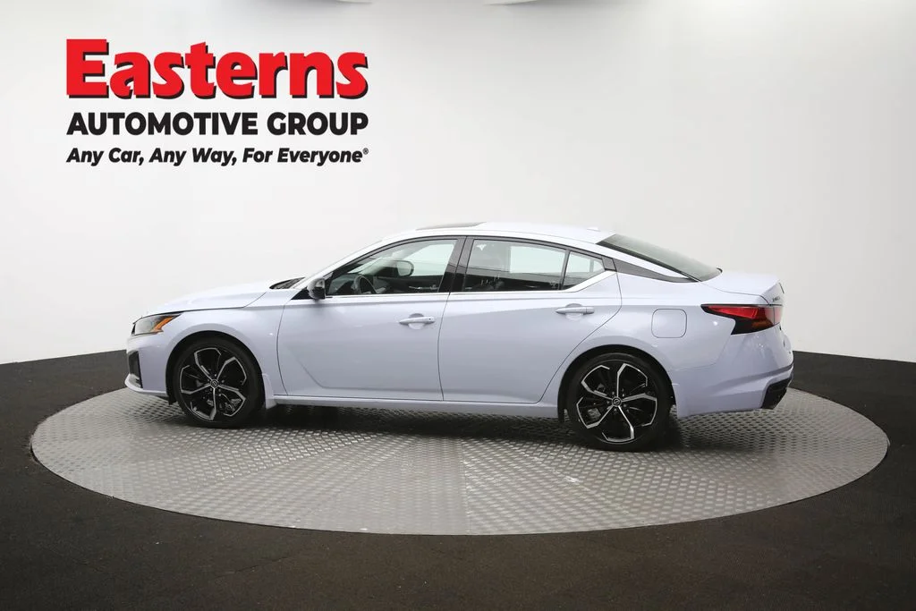 Used 2023 Gray Nissan 2.5 SR image 62