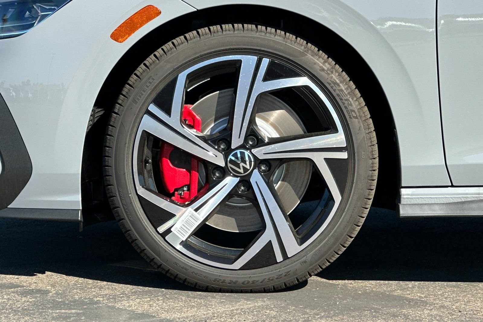 New 2026 Moonstone Gray Volkswagen 2.0T SE image 26