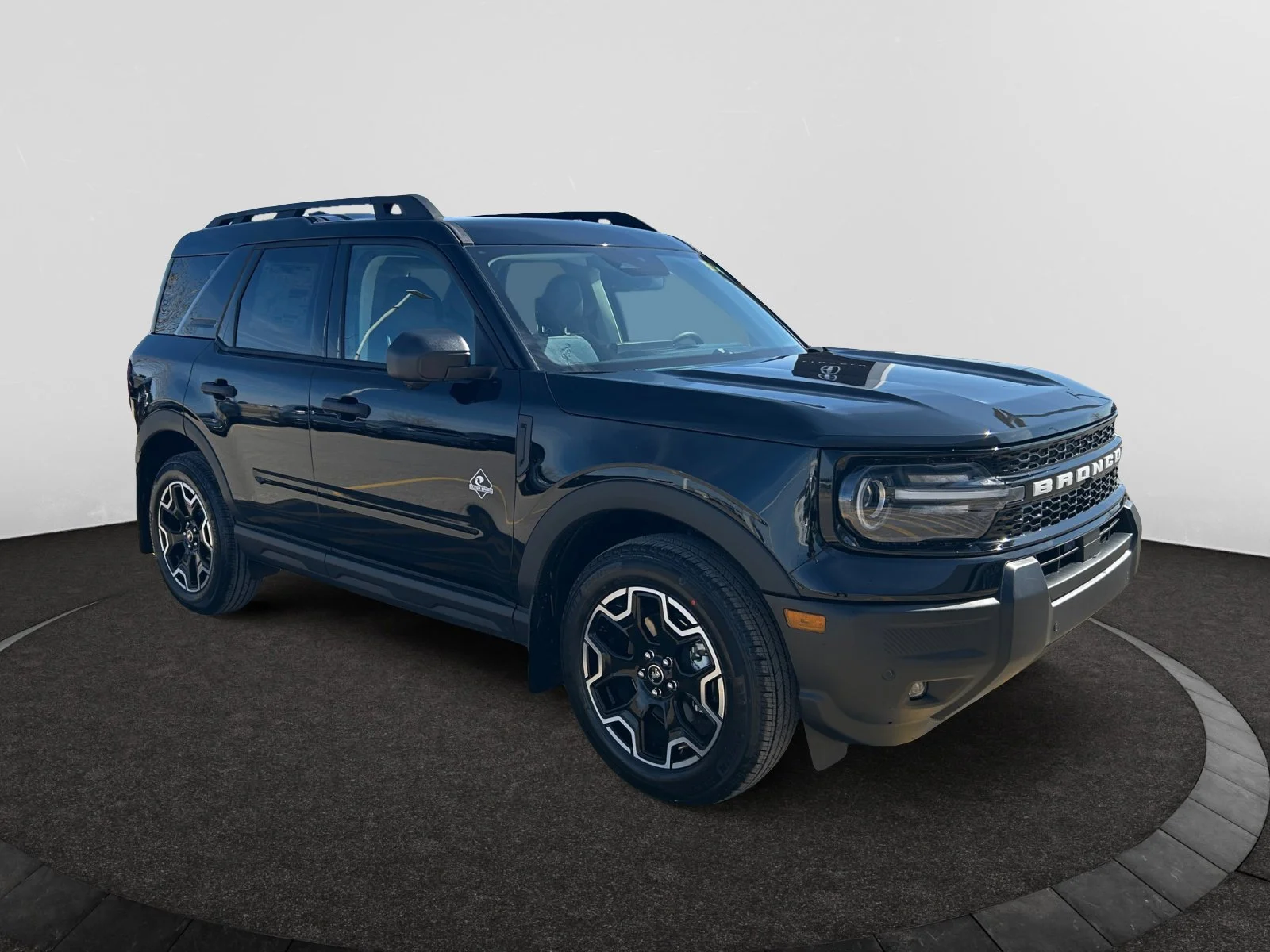 New 2026 Shadow Black Ford Outer Banks image 7
