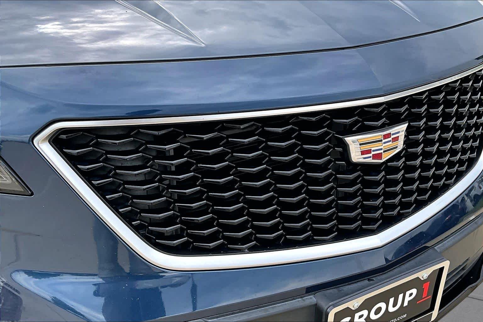 Used 2019 Twilight Blue Metallic Cadillac AWD Sport image 28