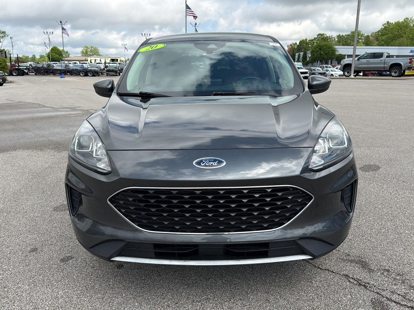 Used 2020 Magnetic Ford SE image 14