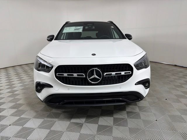 New 2026 Polar White Mercedes-Benz GLA 250 image 2