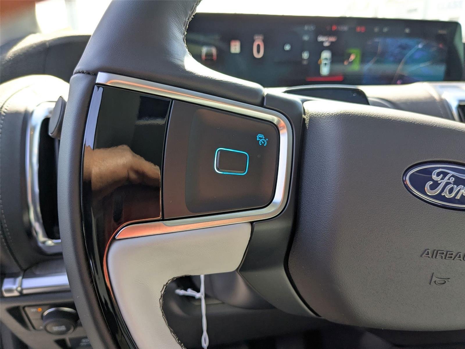 New 2025 Dark Matter Gray Metallic Ford Platinum® MAX image 17