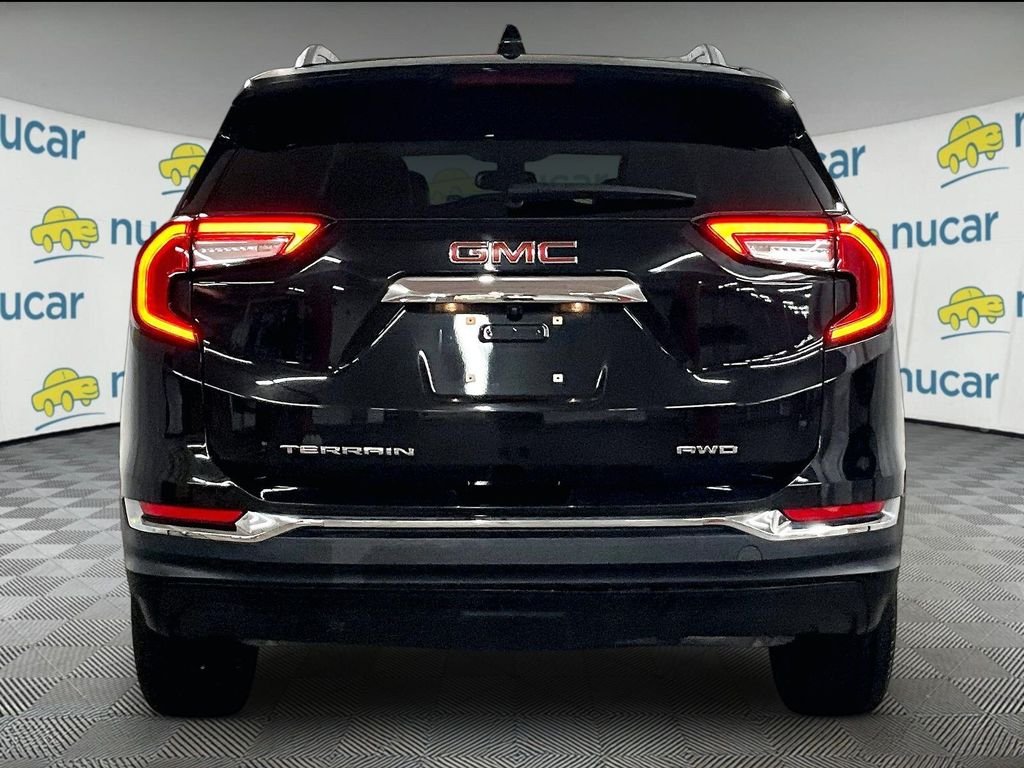 Used 2024 Black GMC SLT image 5