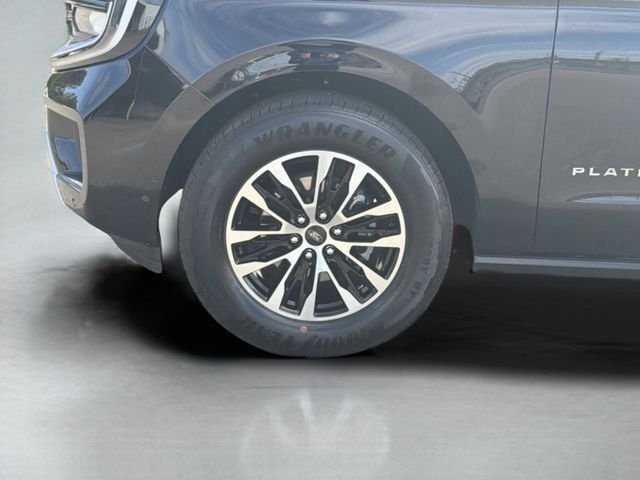Used 2025 Black Ford Platinum image 21